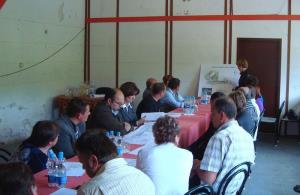 Predstavitvi so prisostvovali krajani Dobrine, člani Sveta KS Loka pri Žusmu, Občino Šentjur pa sta zastopala župan mag. Marko Diaci in Erika Kosi